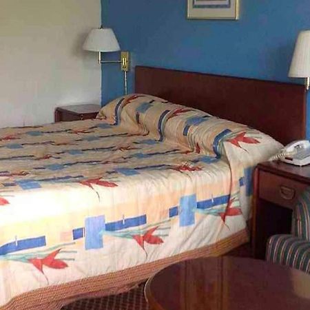 Super Inn & Suites By Oyo Milledgeville Εξωτερικό φωτογραφία
