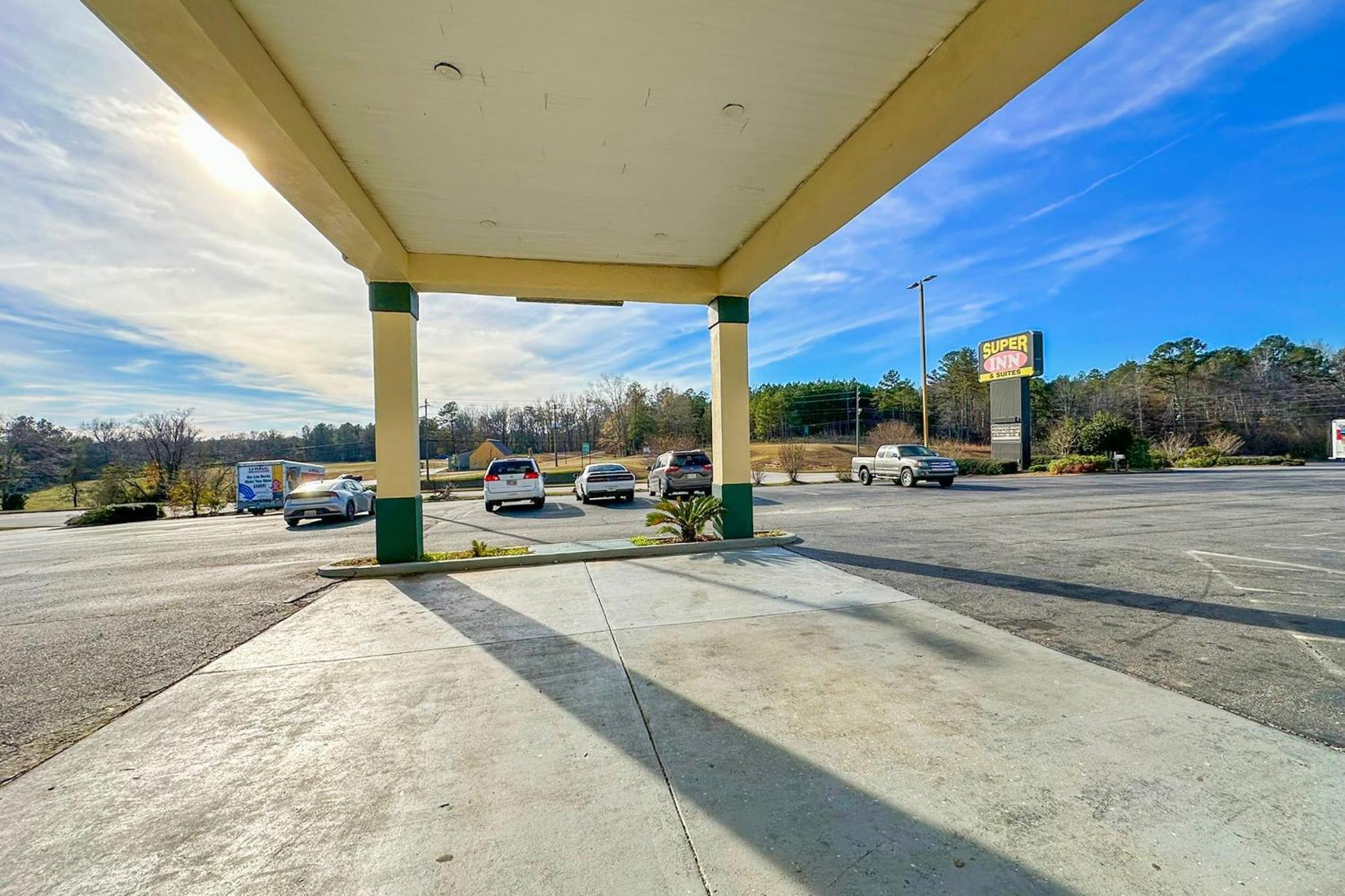 Super Inn & Suites By Oyo Milledgeville Εξωτερικό φωτογραφία