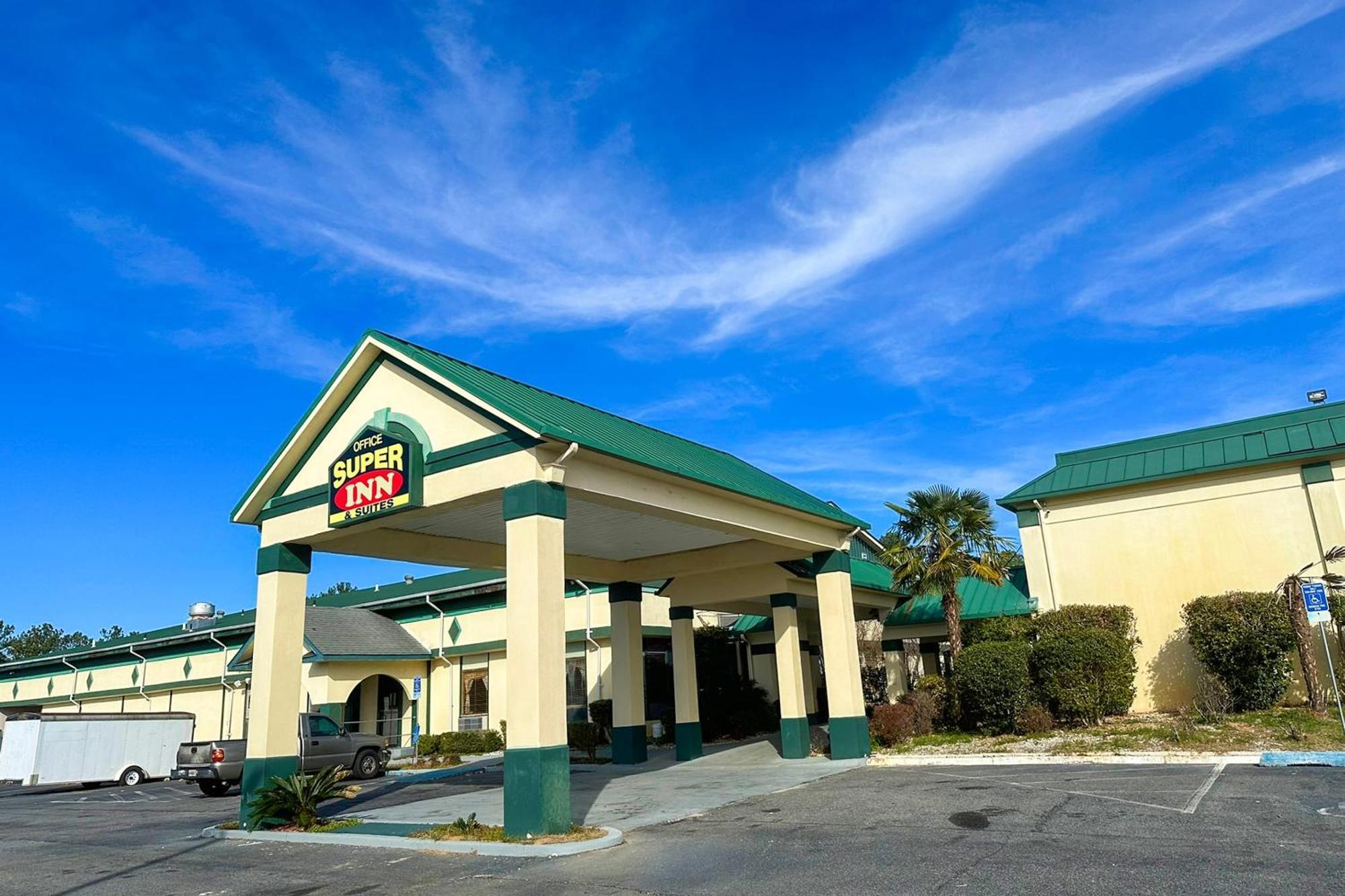 Super Inn & Suites By Oyo Milledgeville Εξωτερικό φωτογραφία