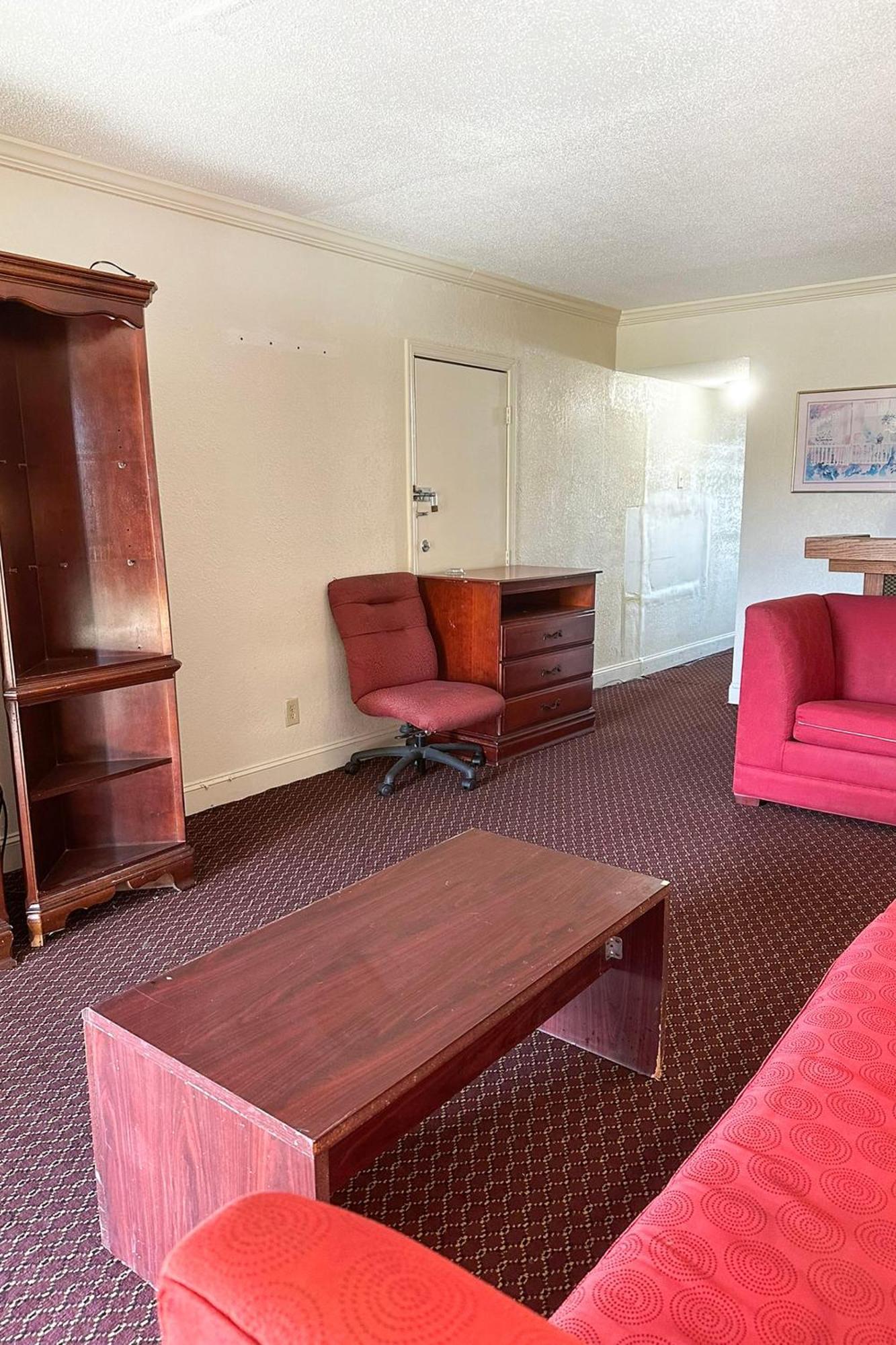 Super Inn & Suites By Oyo Milledgeville Εξωτερικό φωτογραφία