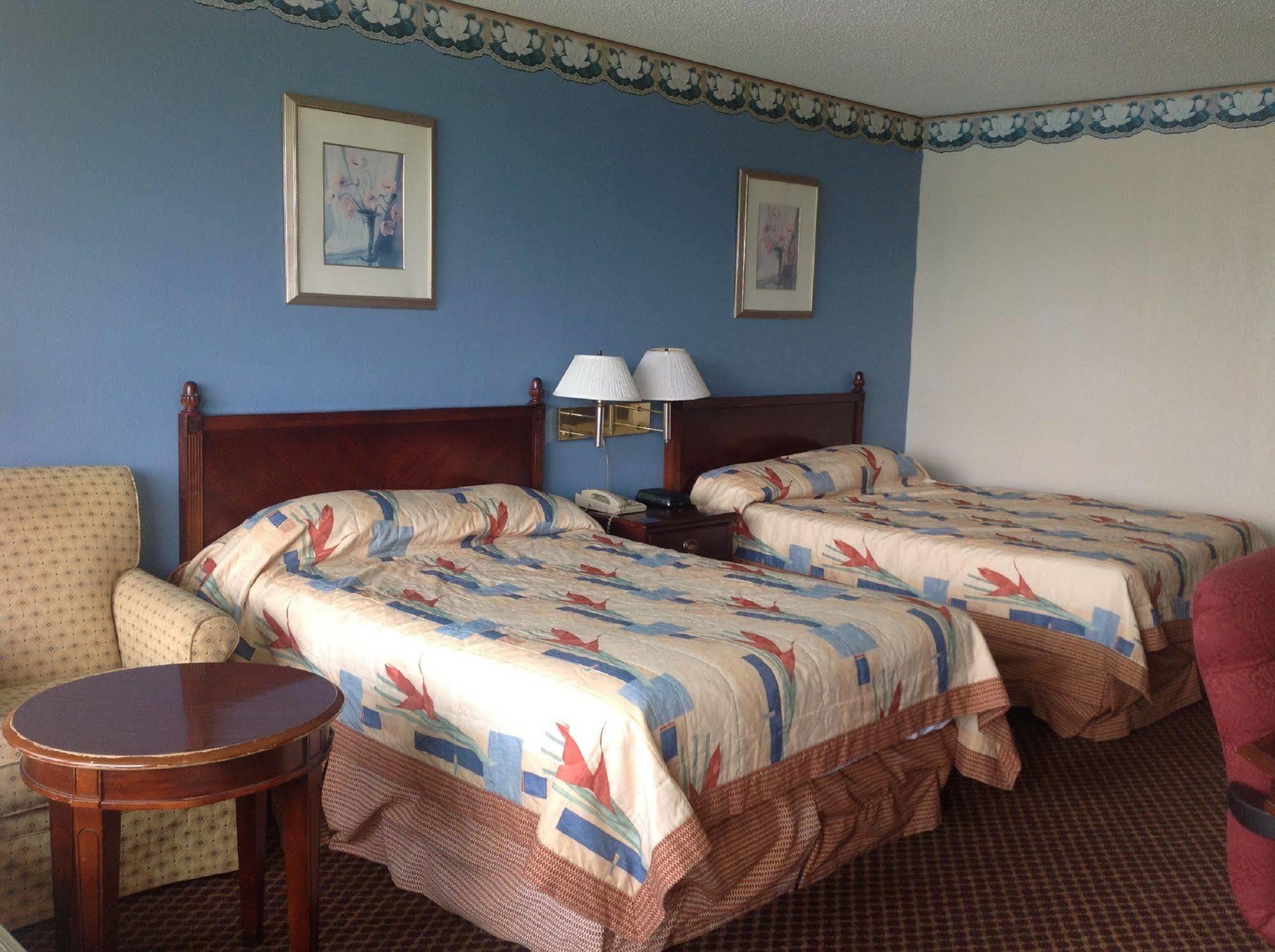 Super Inn & Suites By Oyo Milledgeville Εξωτερικό φωτογραφία